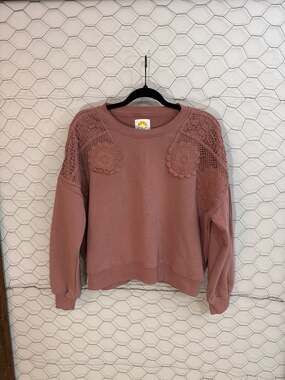 C&C California Doily Crochet Detail Pullover Sweatshirt L Mauve